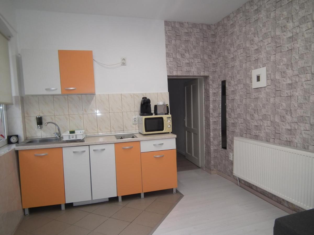 Apartament Bbb48 Cluj Napoca Bagian luar foto