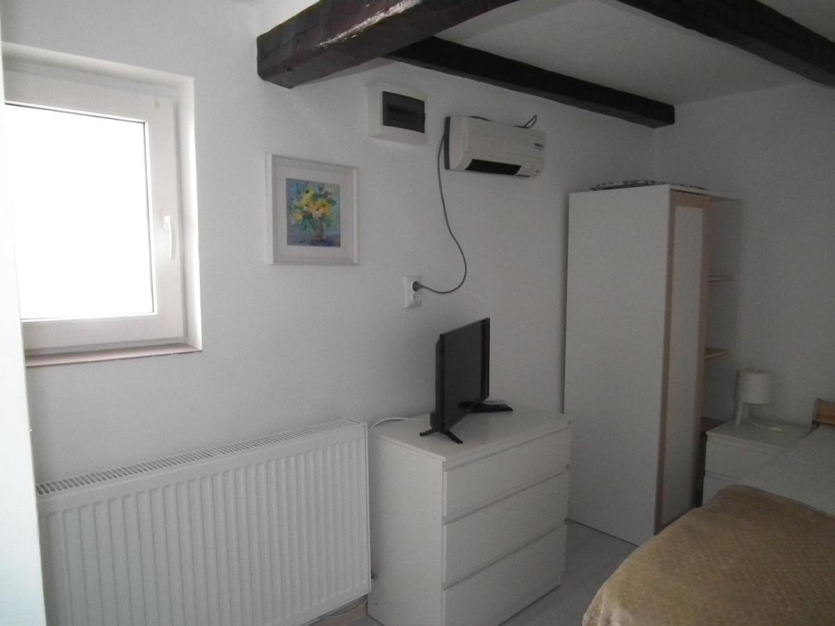 Apartament Bbb48 Cluj Napoca Bagian luar foto